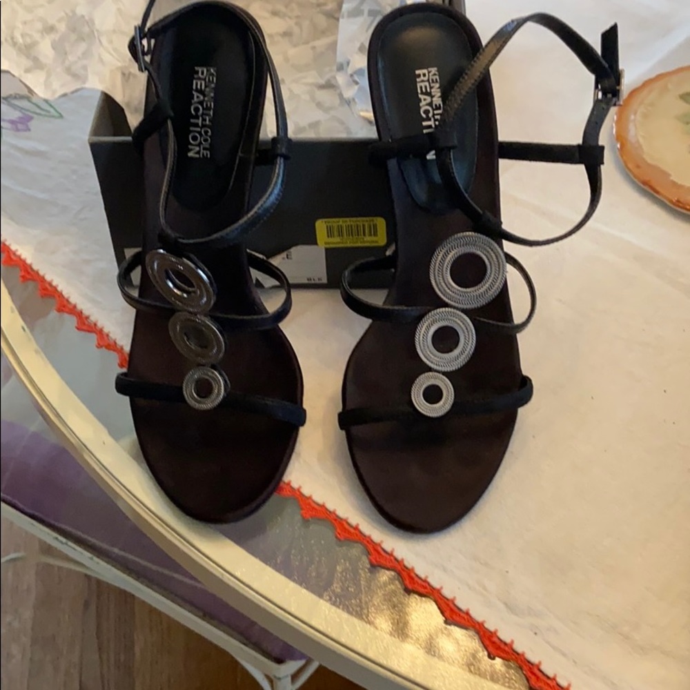 Kenneth Cole Reaction Black Strappy Heels